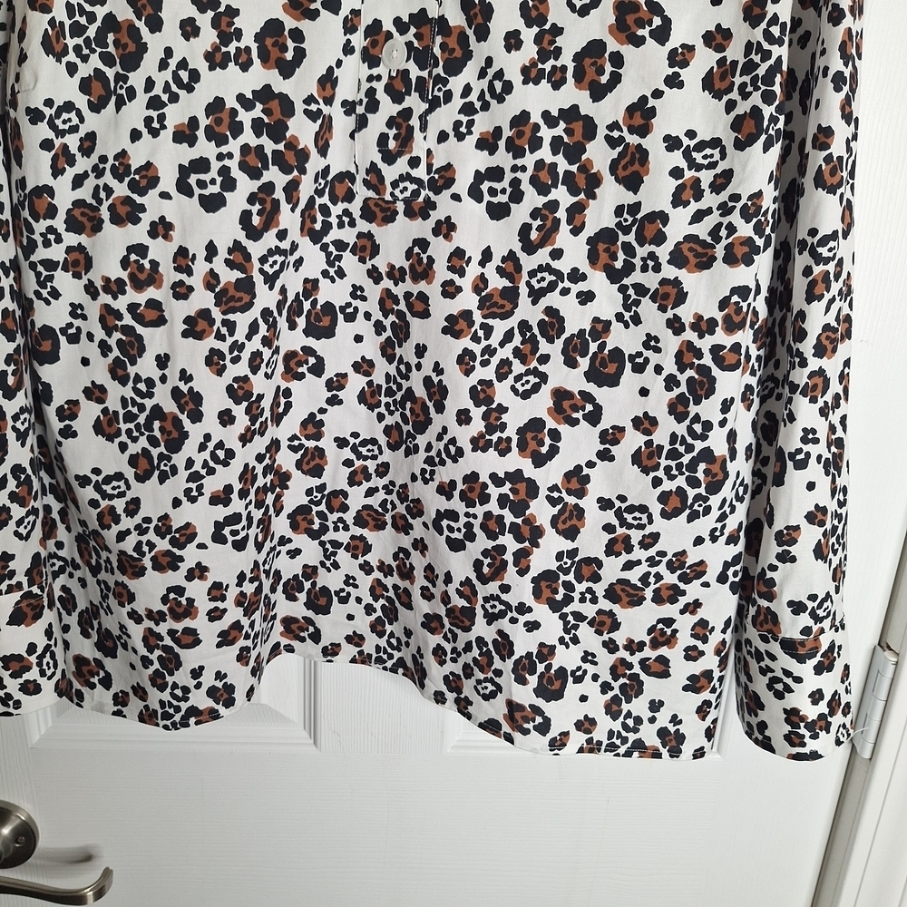 Talbots Non-Iron Popover - Luxuriant Leopard Size 2X - Picture 4 of 7